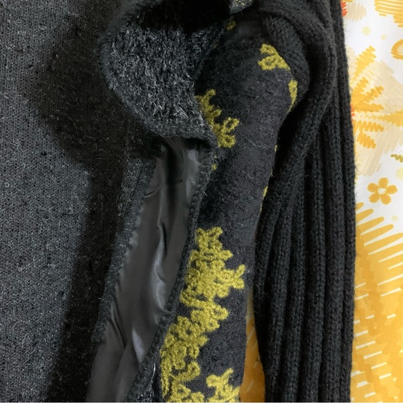 Vintage Concept Embroidered Cardigan Jacket - Picture 3 of 4